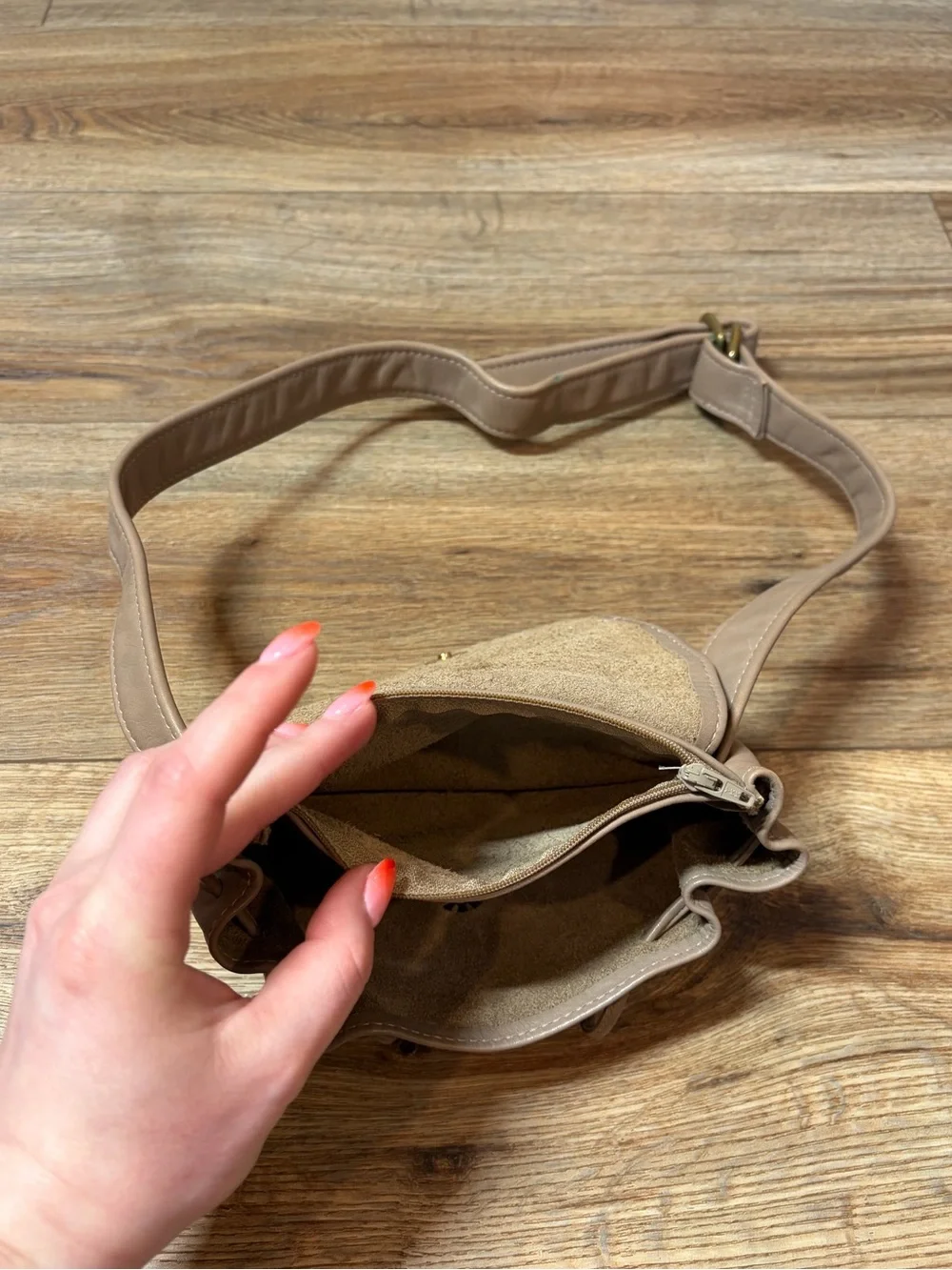Vintage Libaire California handcrafted Genuine leather quiet-luxury fanny pack